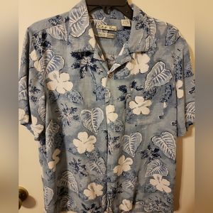 Vintage  Batik Hawaiian Shirt Size Medium